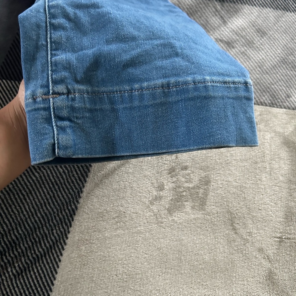 True Religion Light Blue Flare Jeans - Picture 2 of 8
